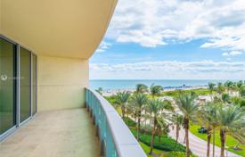 Отремонтированная трехкомнатная квартира в шаге от пляжа, Майами-Бич, Флорида, США за $2 295 000