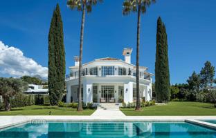 5-комнатная вилла 872 м² в Нуэва Андалусии за 7 995 000 €