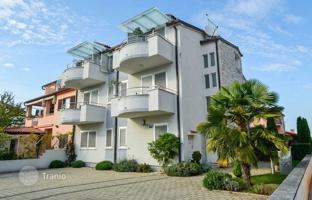 20-комнатный дом 414 м² в Ровине за 1 585 000 €
