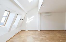 Двухэтажная квартира 3+kk 94 м² в Праге за 393 000 €