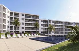Новая квартира в резиденции с бассейном, на берегу моря, Камара-ди-Лобуш, Португалия за 750 000 €
