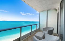Трехкомнатная квартира в небоскребе на берегу океана в Майами-Бич, США за $3 274 000