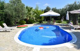 Уютная вилла с садом рядом с морем, Тасос, Греция за 450 000 €