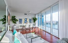 Стильная квартира с видом на океан в резиденции на первой линии от пляжа, Майами-Бич, Флорида, США за 2 395 000 €