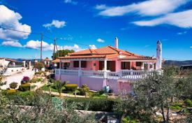 Ухоженная вилла с гостевым домом, садом и красивыми видами на Пелопоннесе, Греция за 370 000 €