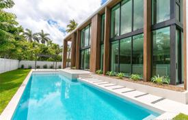 Стильная вилла с частным бассейном, гаражами и террасами, Майами-Бич, США за 4 752 000 €