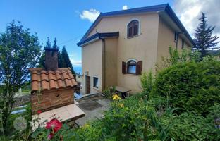 8-комнатный дом 394 м² в Приморско-Горанской жупании за 625 000 €