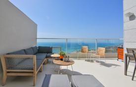 Современные апартаменты с террасой и видом на море в светлой резиденции с бассейном, Нетания, Израиль за $1 510 000