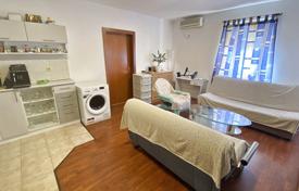 Квартира с 1 спальней в Будве, 15 минут пешком до моря за 95 000 €