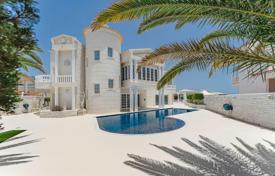 Изысканная дизайнерская вилла с бассейном, садом и гаражом в Ла Калета, Тенерифе, Испания за 4 500 000 €