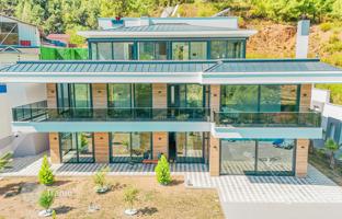 7-комнатная вилла 500 м² в Алании за 2 500 000 €