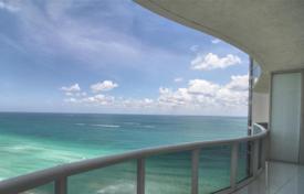 Современная квартира с видом на океан в резиденции на первой линии от пляжа, Санни Айлс Бич, США за $1 075 000