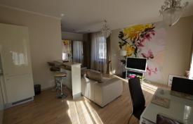 Просторная 3-х комнатная квартира в тихом центре Риги за 275 000 €