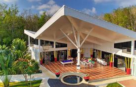 Просторная вилла с бассейном, джакузи и садом, Пхукет, Таиланд за $1 610 000
