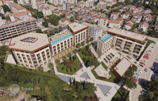 Новый апарт-отельный комплекс в центре Тивата, Черногория за От 271 000 €