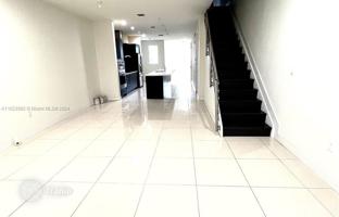 3-комнатная квартира в кондо 179 м² в Дорале за $570 000