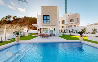3-комнатная вилла 333 м² в Финестрате за 730 000 €