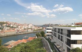 Современные апартаменты с балконом в новом жилом комплексе у реки, Порту, Португалия за 860 000 €