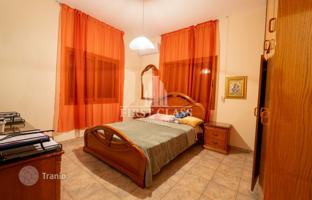 4-комнатный коттедж 275 м² в Епископи за 580 000 €