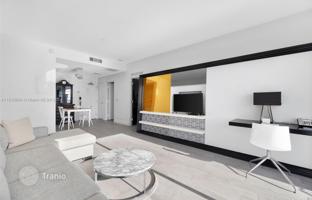 1-комнатная квартира в кондо 64 м² на Запад-авеню за $600 000