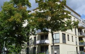 Комфортабельные апартаменты с просторным балконом и видом на парк, Берлин, Германия за 525 000 €