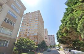 Квартира в Бейликдюзю, Стамбул, Турция за $154 000