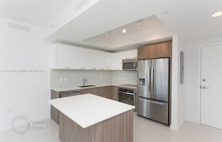 2-комнатная квартира в кондо 96 м² в Дорале за $538 000