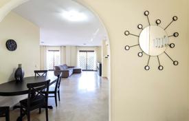 Апартаменты на продажу в Las Lomas de Marbella за 585 000 €