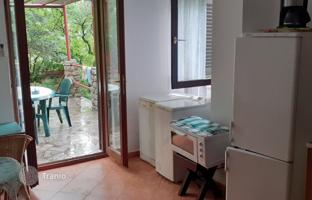 9-комнатный дом 185 м² в Приморско-Горанской жупании за 572 000 €