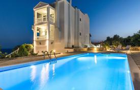 Новая вилла с садом, бассейном и живописным видом в спокойном районе, в 180 метрах от пляжа, Иерапетра, Греция за 2 800 € в неделю
