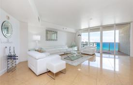 Трехкомнатные апартаменты на первой линии от океана в Санни-Айлс-Бич, Флорида, США за 1 166 000 €
