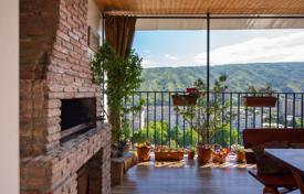 Просторная квартира для ценителей уюта и спокойствия в Тбилиси за $175 000