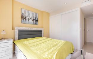 5-комнатная вилла 296 м² в Ориуэла Коста за 895 000 €