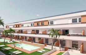 Апартаменты с просторной террасой в Пилар де ла Орадада за 210 000 €