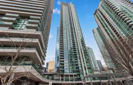 Квартира на Харбор-стрит, Олд Торонто, Торонто,  Онтарио,   Канада за C$749 000