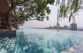 Кондоминиум в Ваттхане, Бангкок, Таиланд за 210 000 €