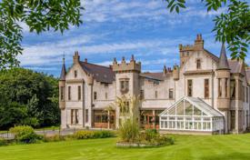 Замок в Эдинбурге, Великобритания за £1 200 000
