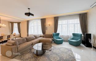 5-комнатная квартира 225 м² в Центральном районе за 395 000 €