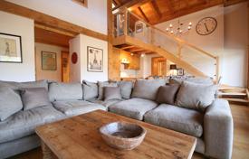 Квартира в Верхней Савойе, Овернь — Рона — Альпы, Франция за $6 200 в неделю