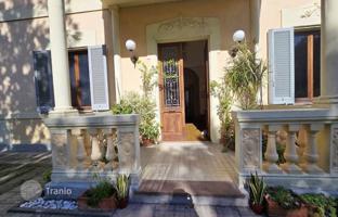 6-комнатная вилла 390 м² в Поркари за 750 000 €