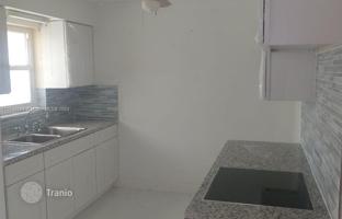 2-комнатный дом 113 м² в Холливуде за $429 000