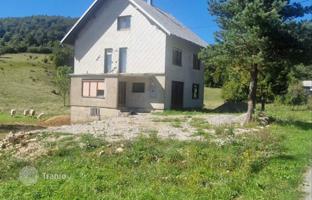 6-комнатный дом 180 м² в Приморско-Горанской жупании за 150 000 €
