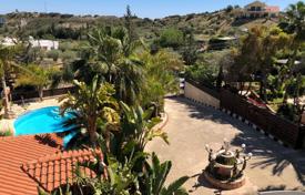 Просторная вилла с бассейном и видом на горы, Лимассол, Кипр за 1 310 000 €