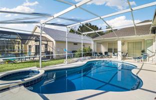 4-комнатный дом в Давенпорте за $450 000