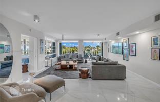 3-комнатная квартира в кондо 196 м² в Майами-Бич за $1 250 000