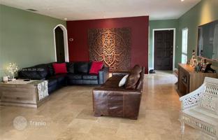 3-комнатный дом 135 м² в Майами-Лейкс за $725 000