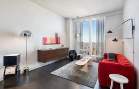 Квартира на Манхэттене с видом на East River за 1 323 000 €