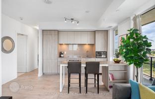 5-комнатная квартира в Этобико за C$1 220 000