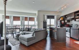 Квартира в Восточном Йорке, Торонто, Онтарио,  Канада за C$725 000