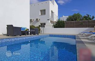 3-комнатная вилла 115 м² в Фамагусте за 495 000 €